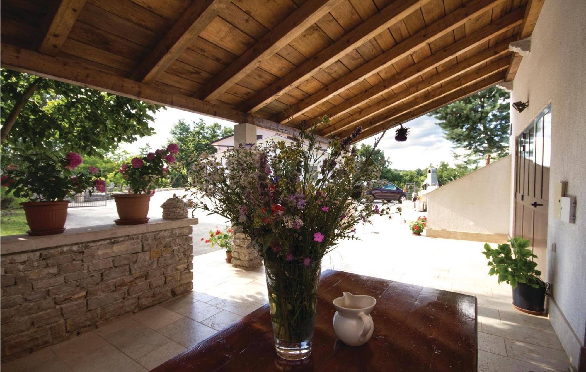 Amazing Apartment In Pazin With Wifi Katun Lindarski Dış mekan fotoğraf