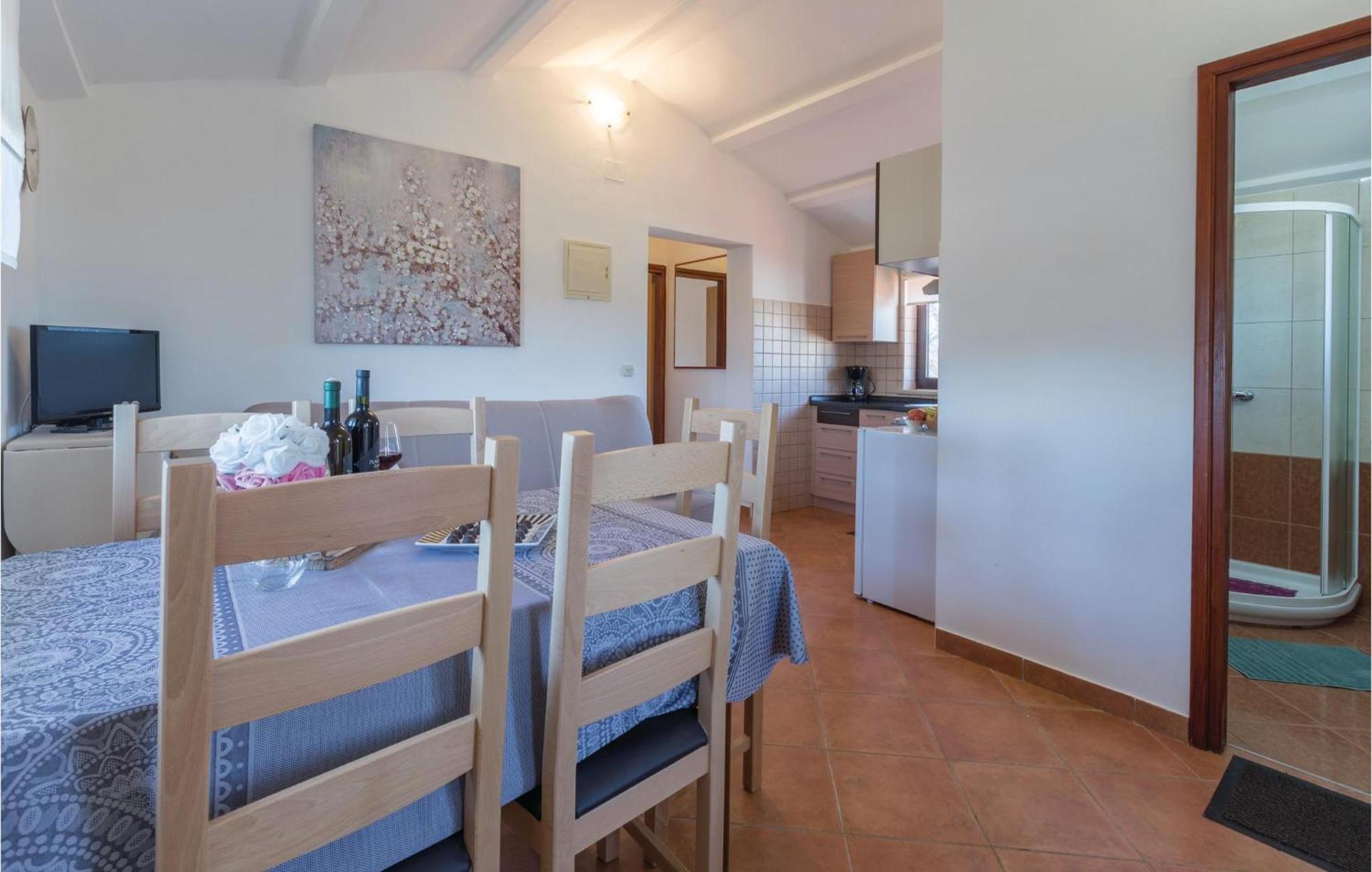 Amazing Apartment In Pazin With Wifi Katun Lindarski Dış mekan fotoğraf